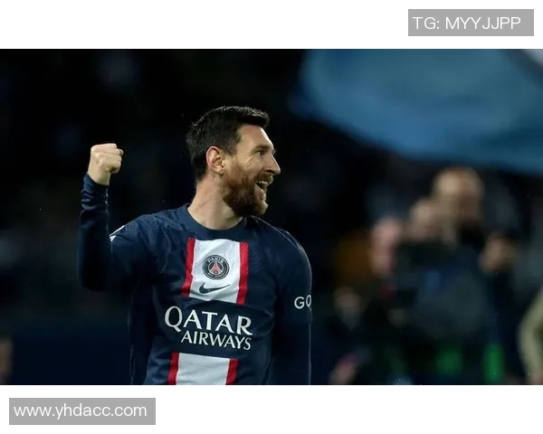 左锋位置的足球明星盘点及其辉煌职业生涯回顾